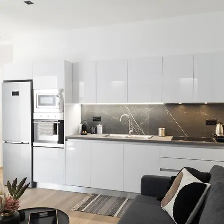 Psaron Suites Near Port Apartment Piraeus