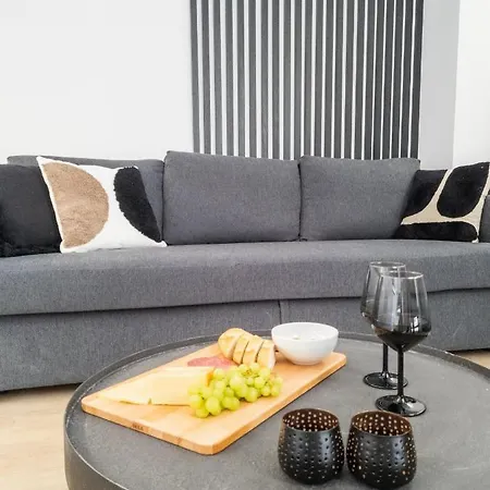 Apartment Psaron Suites Near Port *